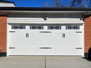 Choosing a Carriage House Garage Door for Your Garage Door Replacement