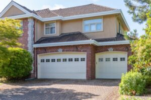 garage door replacement in summer